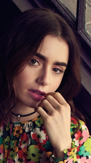 Lily Collins Wallpaper ID:8352