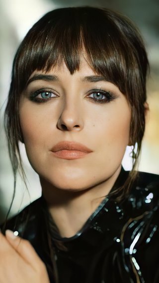 Dakota Johnson The Hollywood reporter Wallpaper