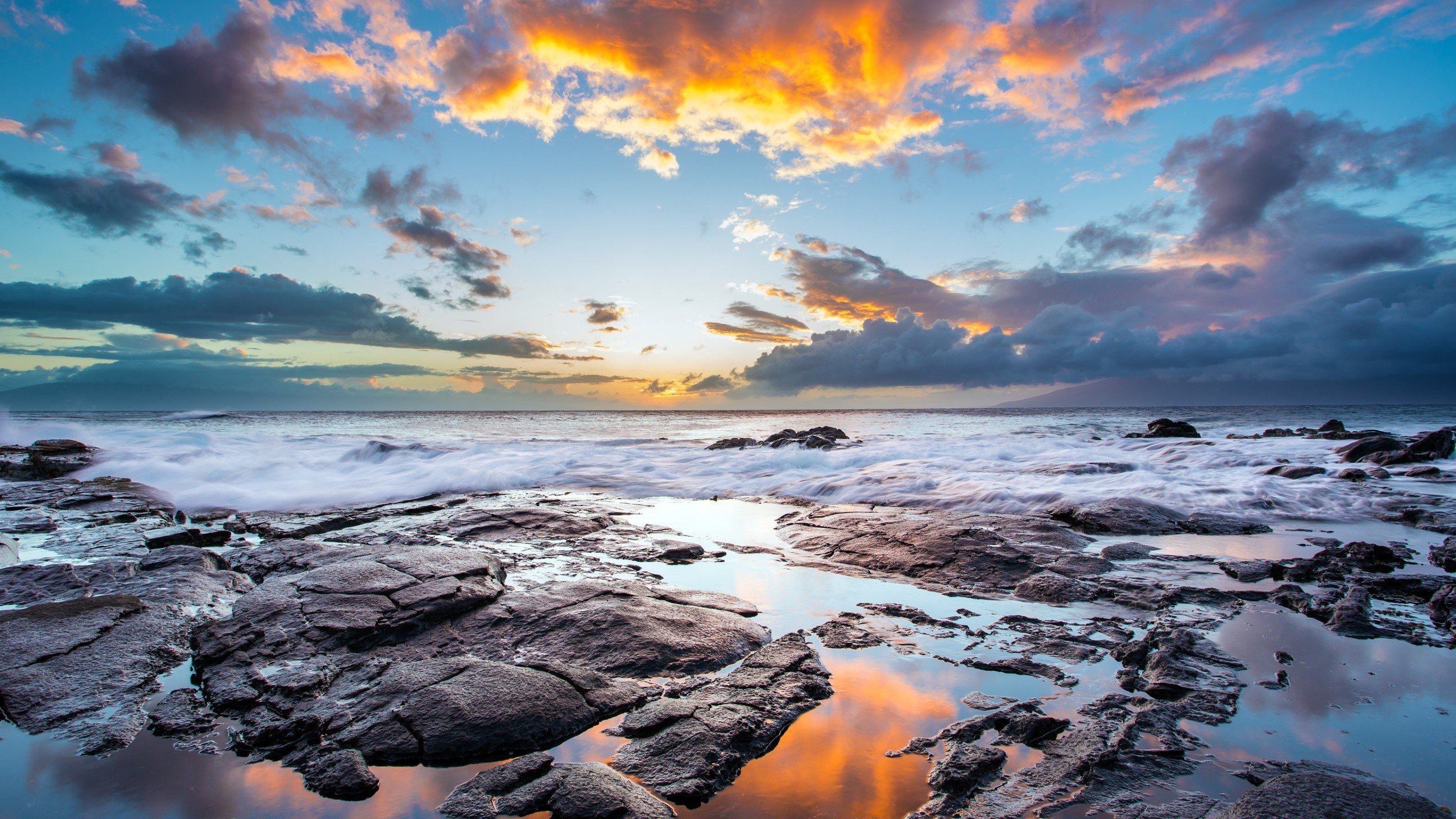 Wallpaper Sunset in Hawaii