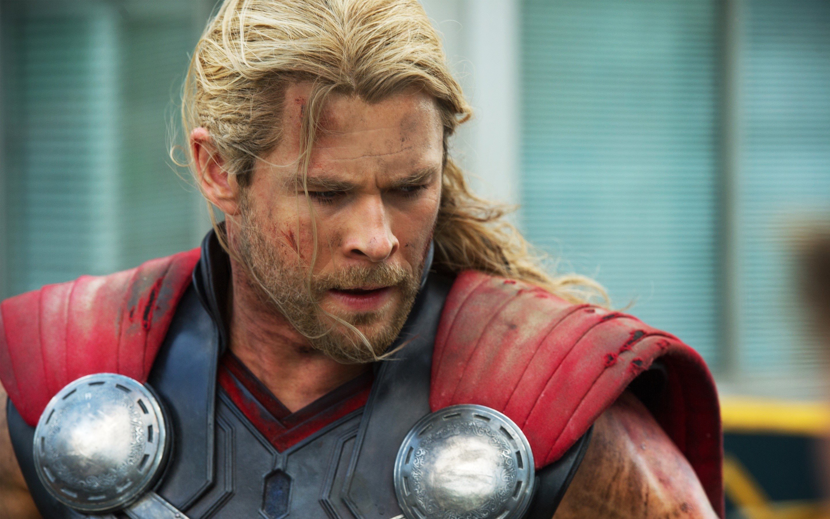 Fondos de pantalla Chris Hemsworth como Thor en Avengers