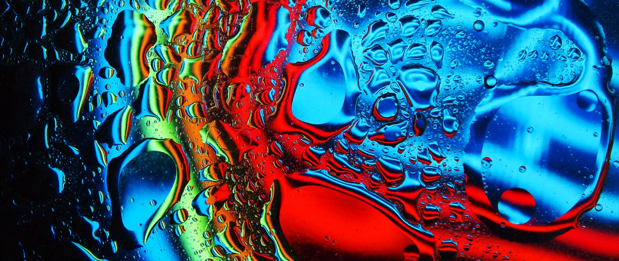 Fondos de pantalla Gotas de agua de colores