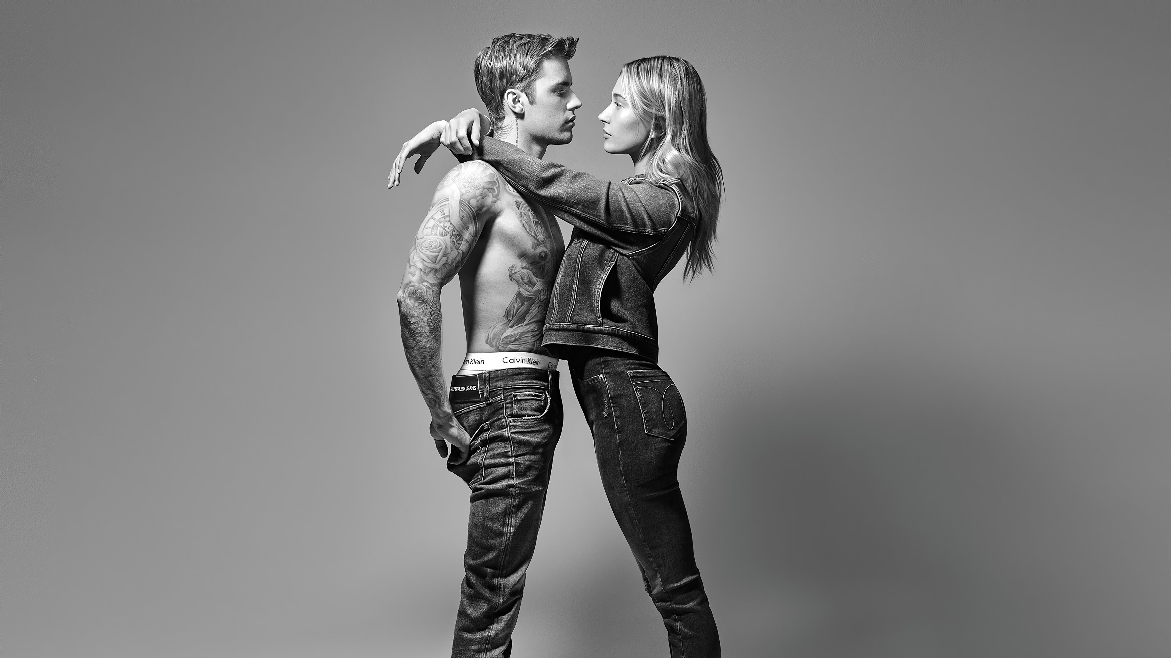 Wallpaper Justin Bieber and Hailey Bieber for Calvin Klein