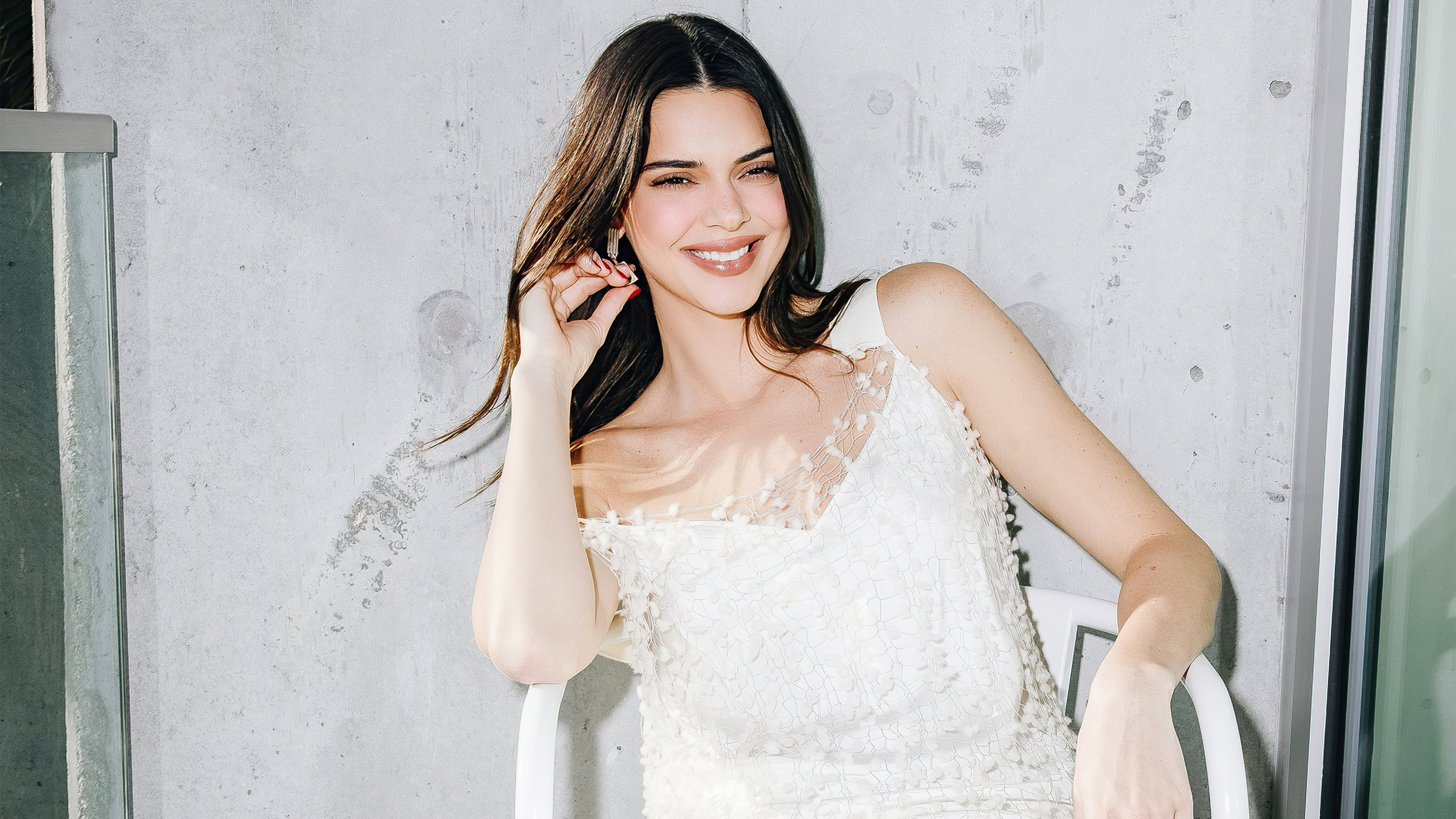 Wallpaper Kendall Jenner FWRD Holiday Campaign