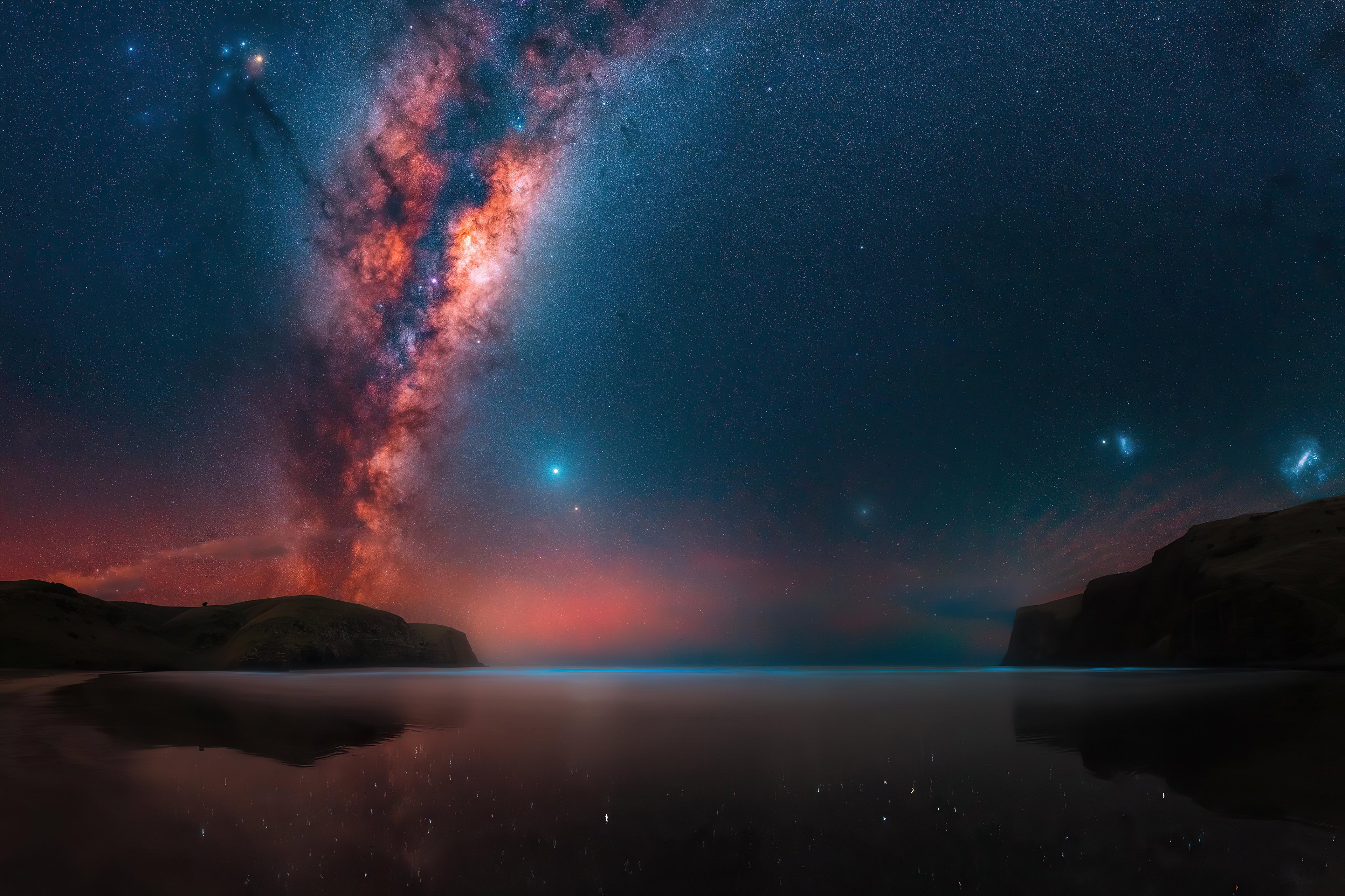 Wallpaper Milky way in landscape with lake and mountains