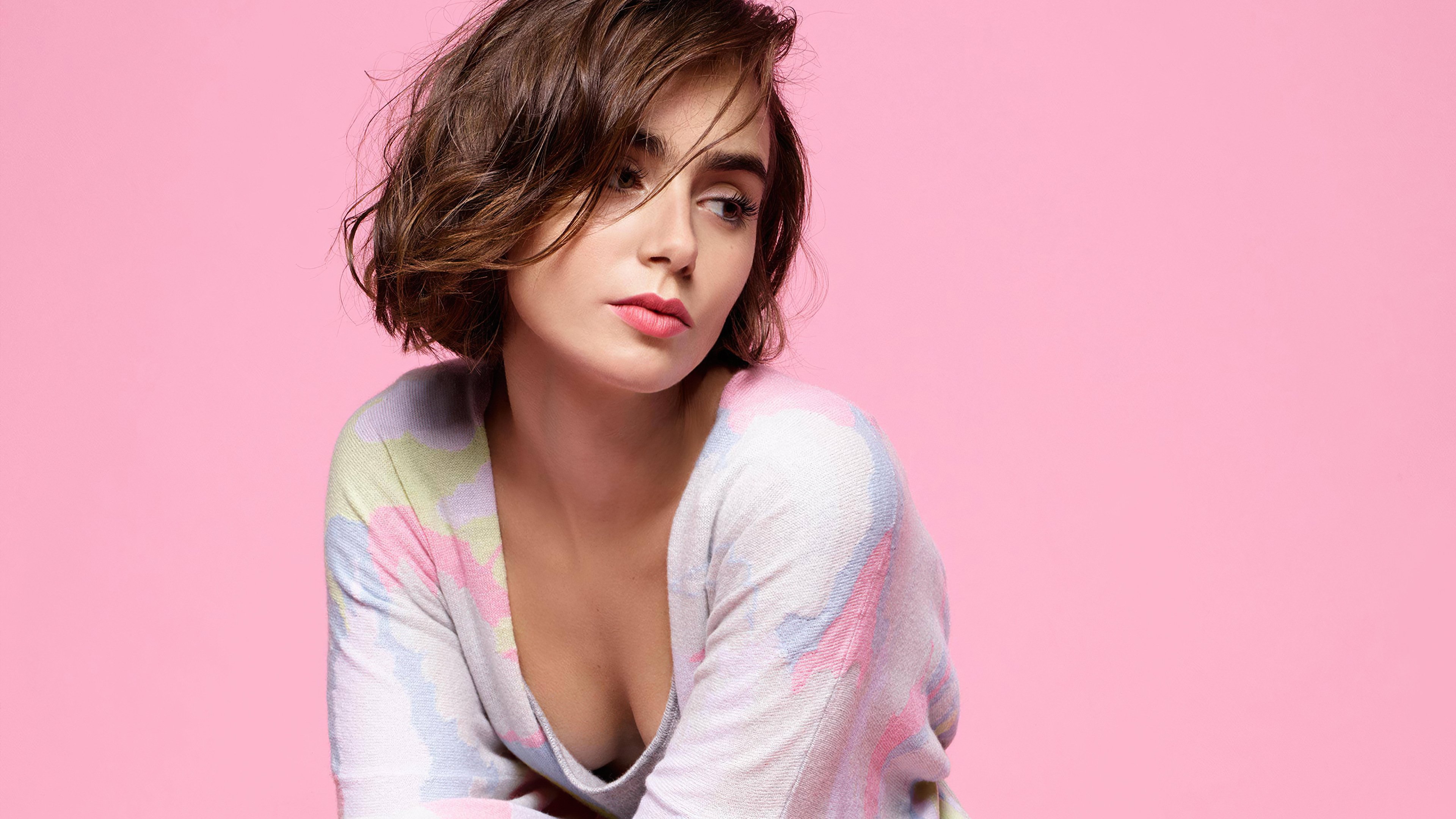 Wallpaper Lily Collins short hair