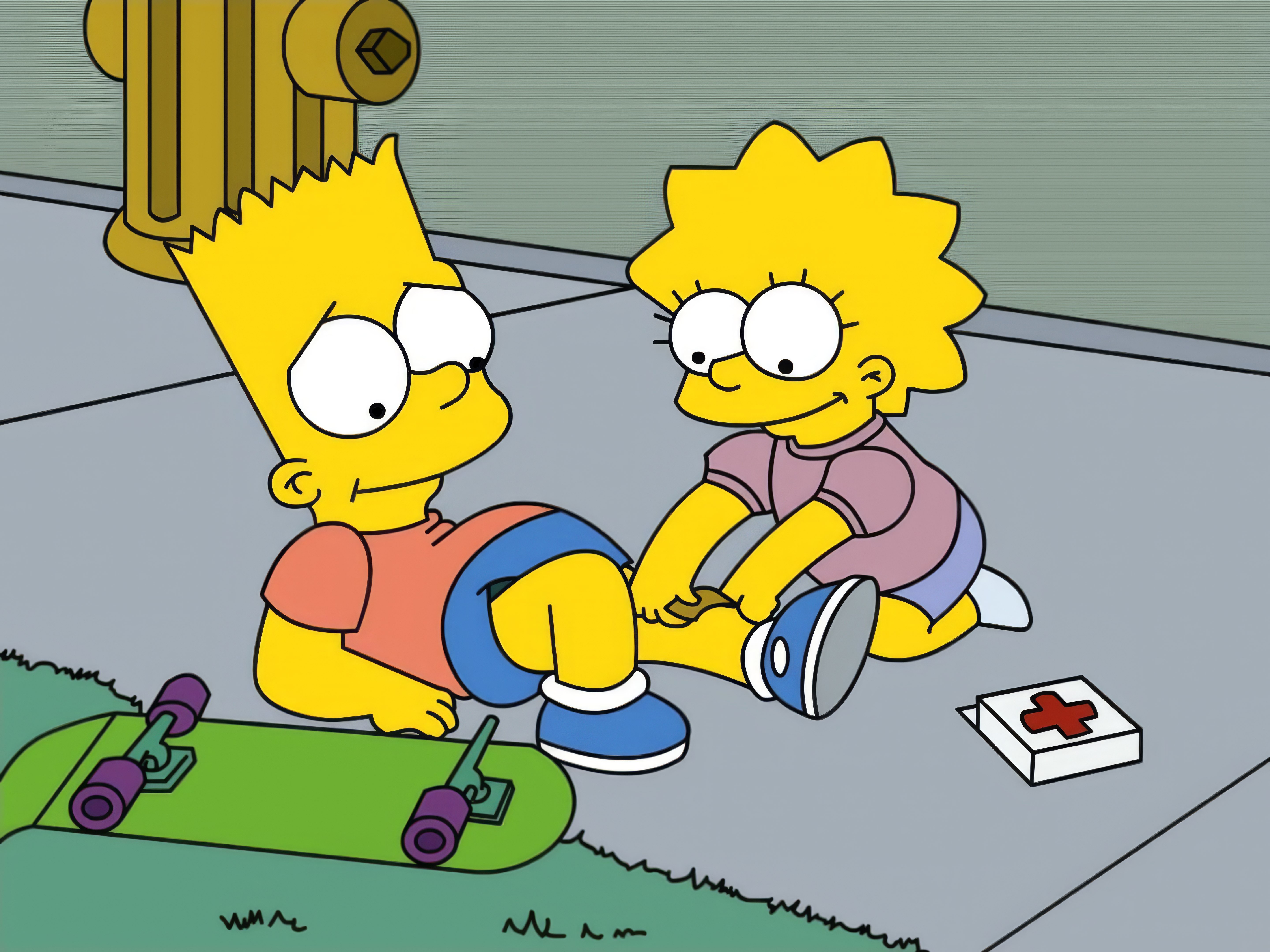 Fondos de pantalla Lisa applying a band-aid to Bart Simpson