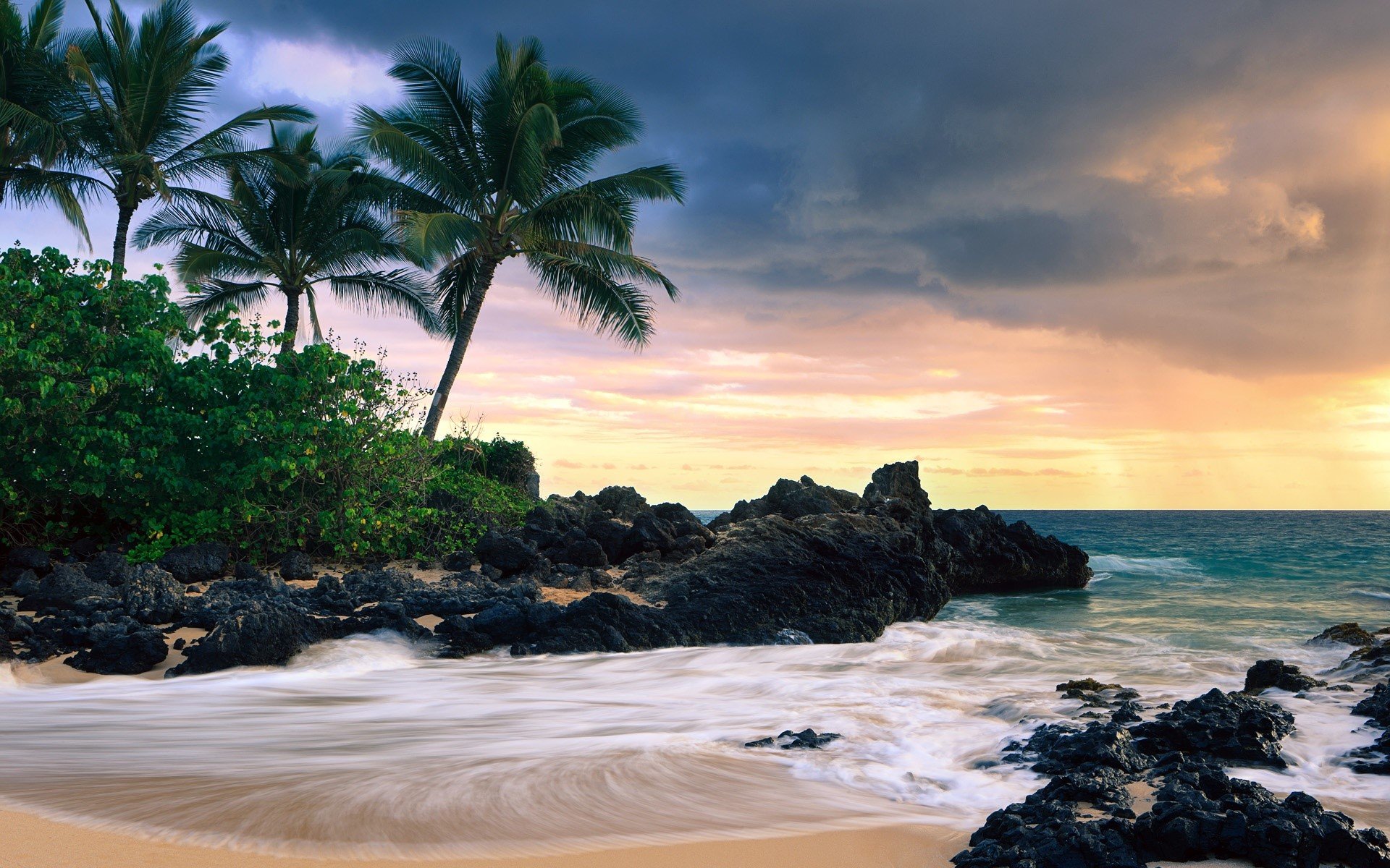 Wallpaper Secret beach in Hawaii