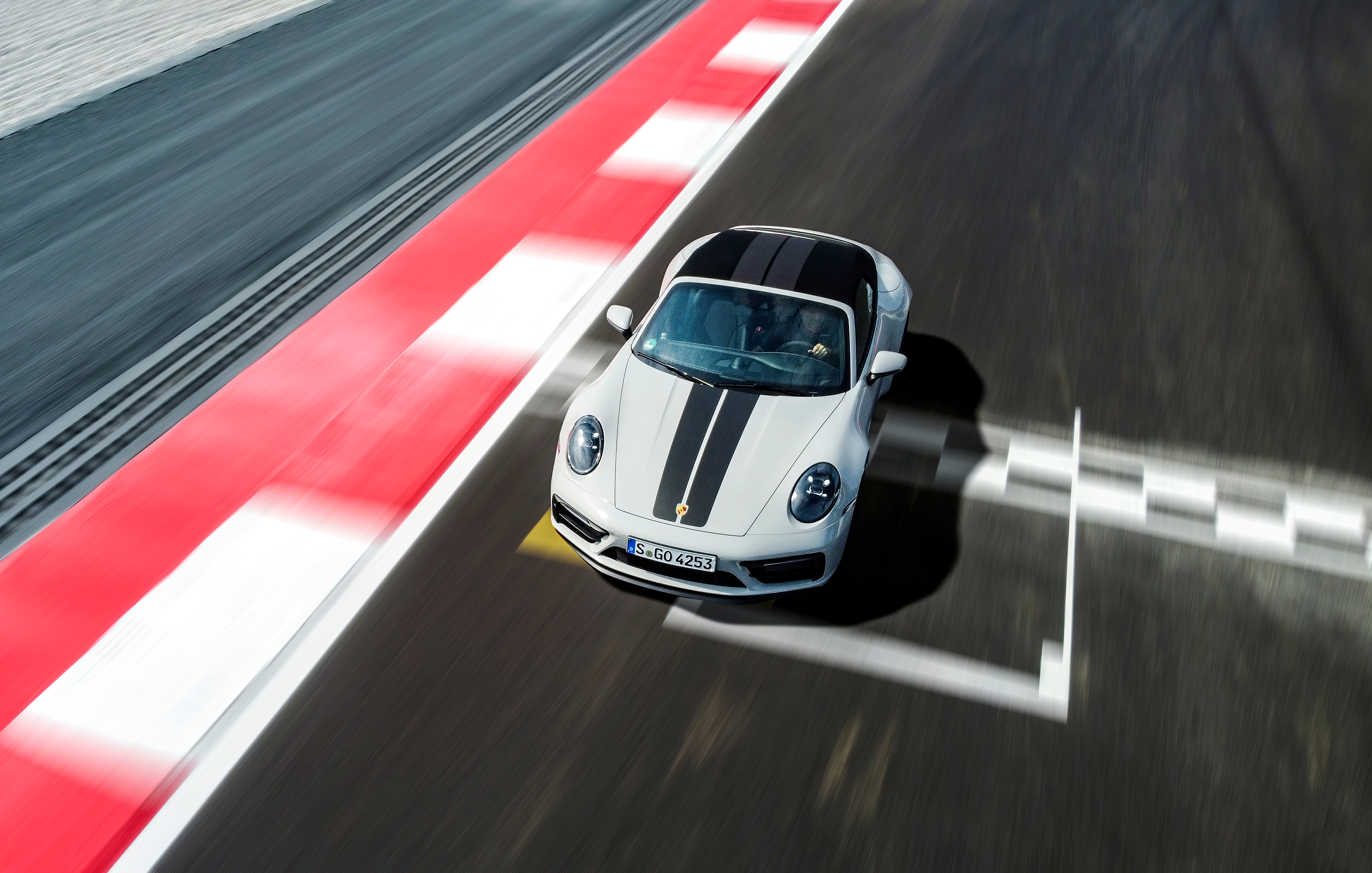 Fondos de pantalla Porsche 911 en carrera