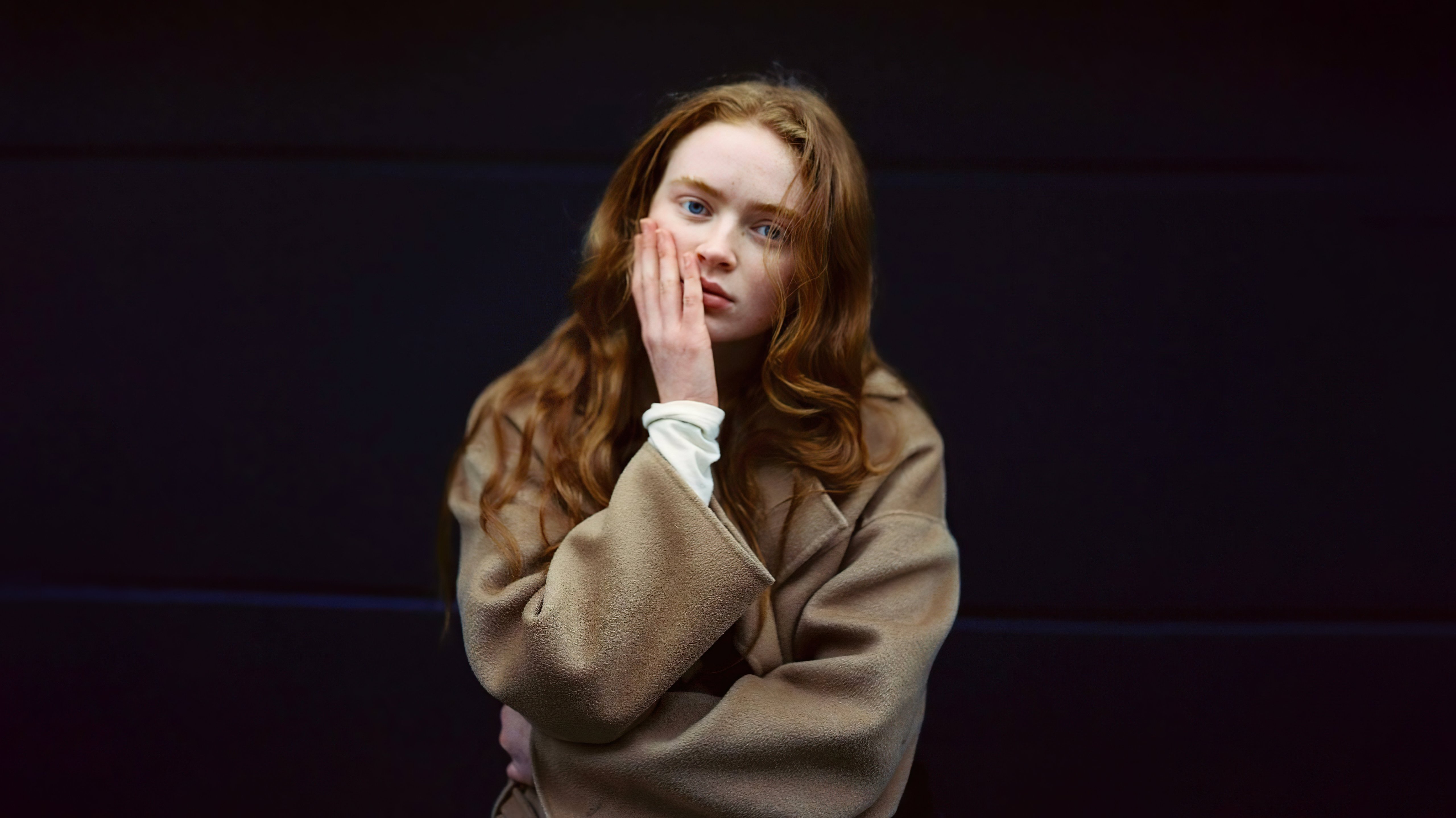 Fondos de pantalla Sadie Sink Marco Kruger Photoshoot