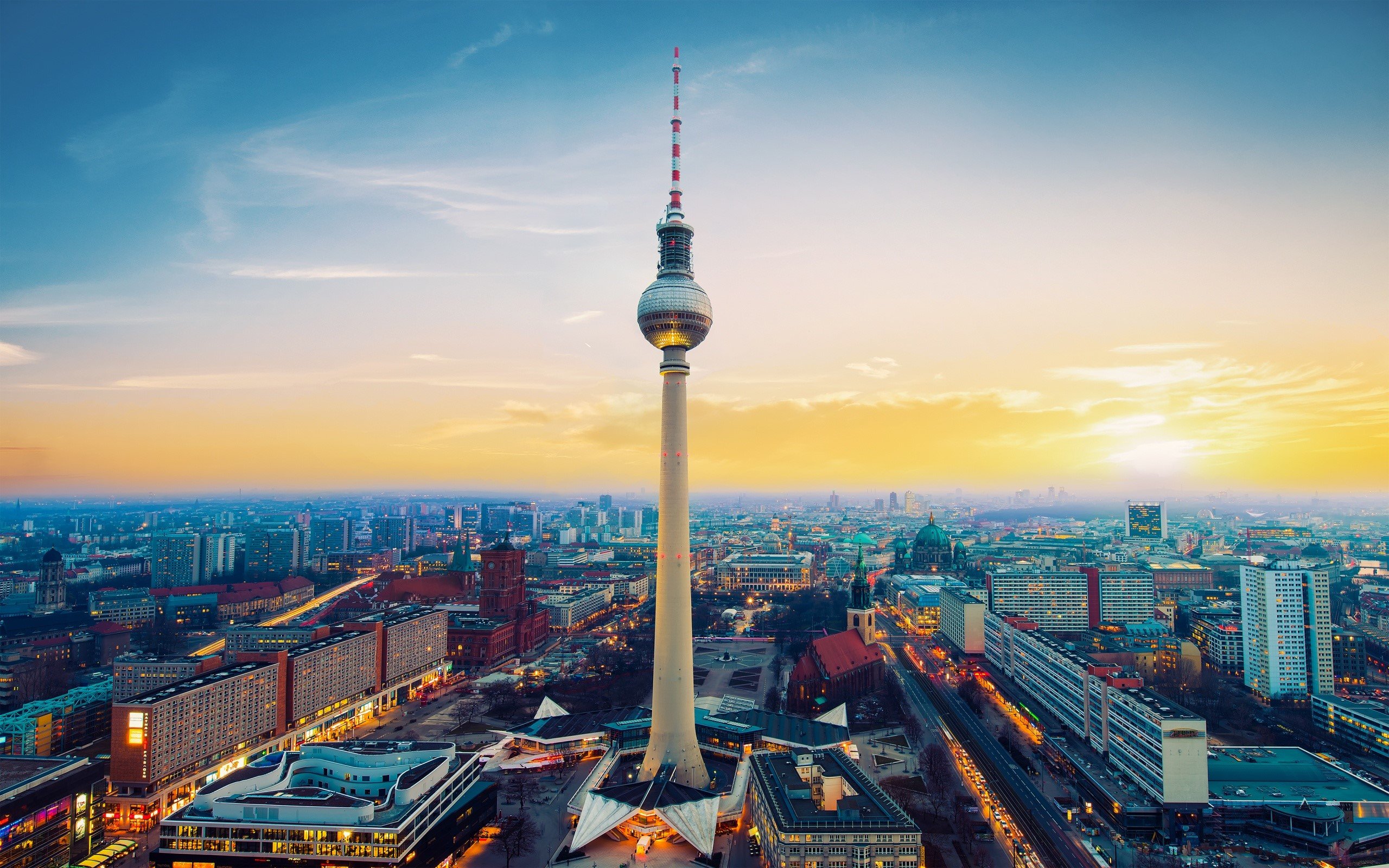 Fondos de pantalla Torre Fernsehturm en Berlin