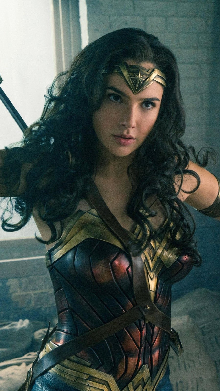 Wallpaper Actress Gal Gadot as The Wonder Woman Vertical