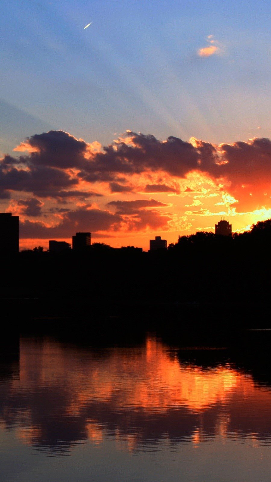 Wallpaper Sunset in Minneapolis Vertical