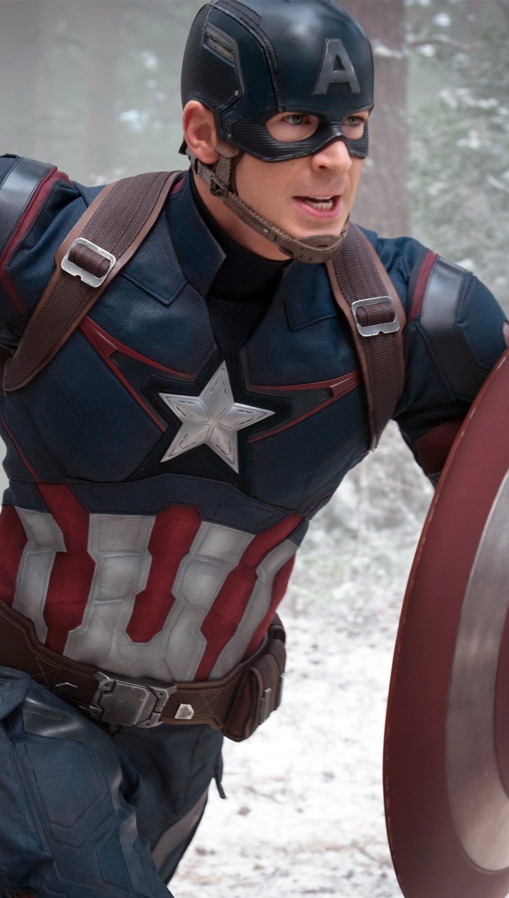 Wallpaper Captain America in Avengers Era of Ultron Vertical