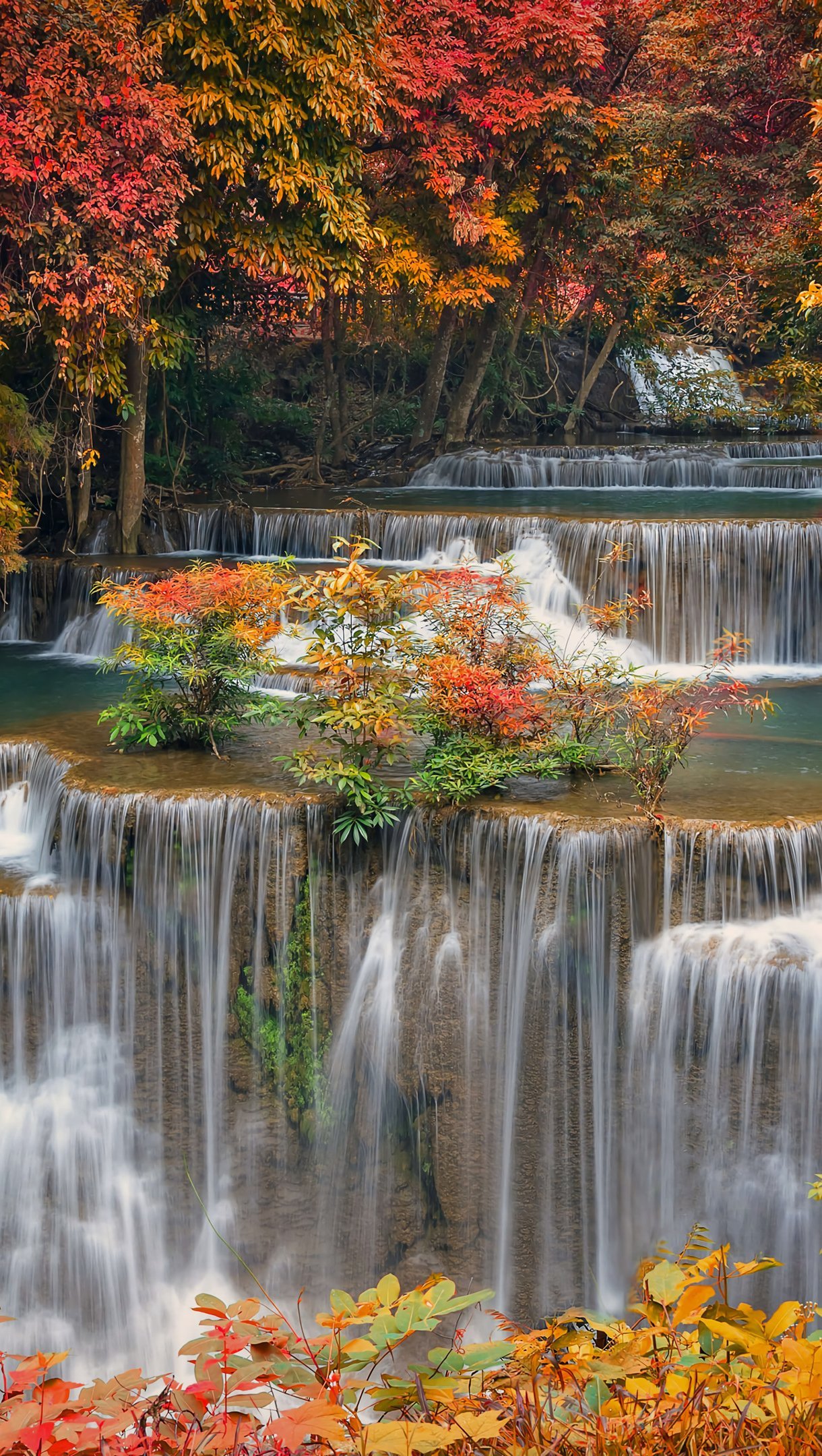 Wallpaper Waterfall in autumn Vertical