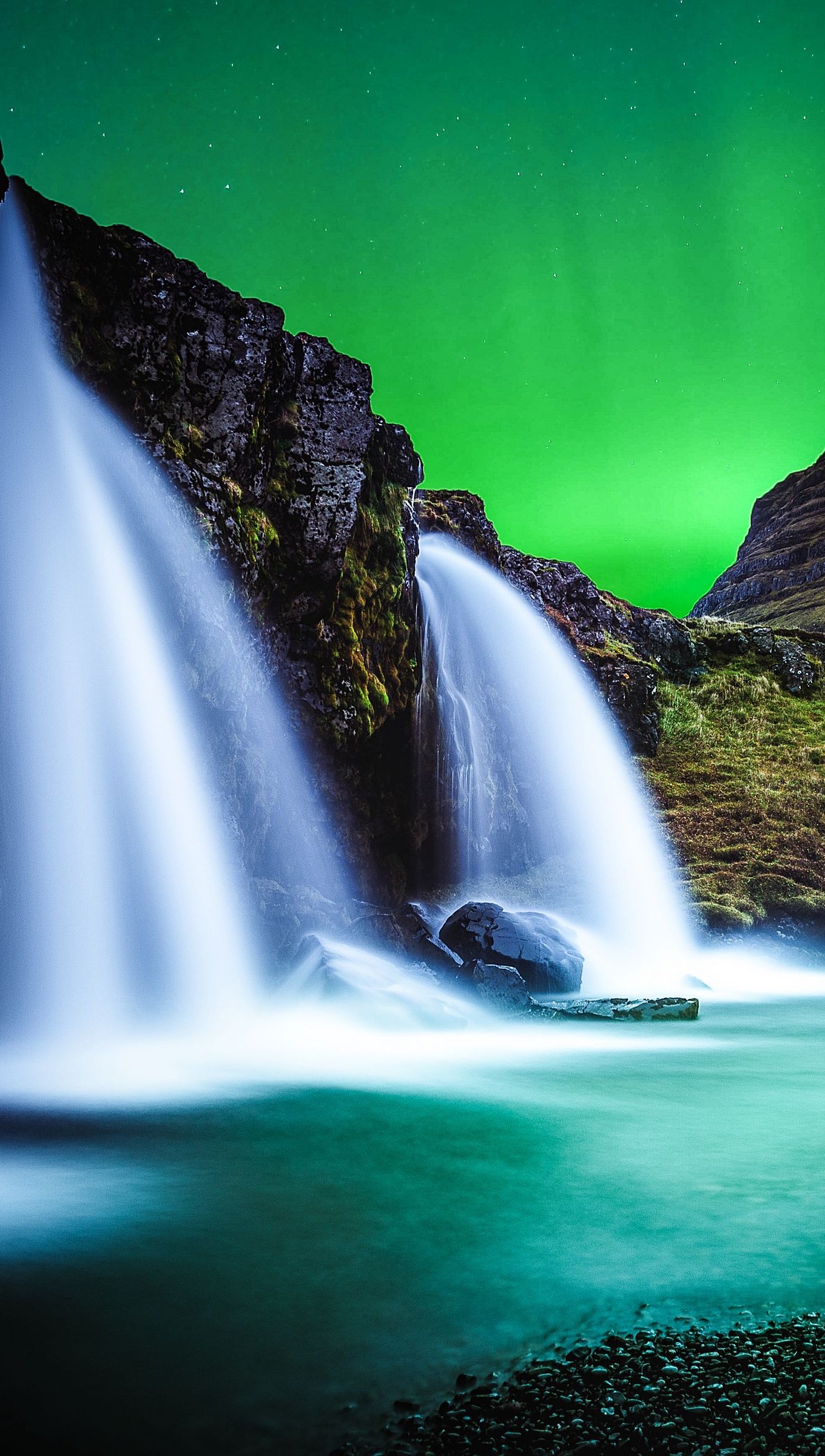 Waterfall and mountain with northern lights Wallpaper 4k Ultra HD ID:10866