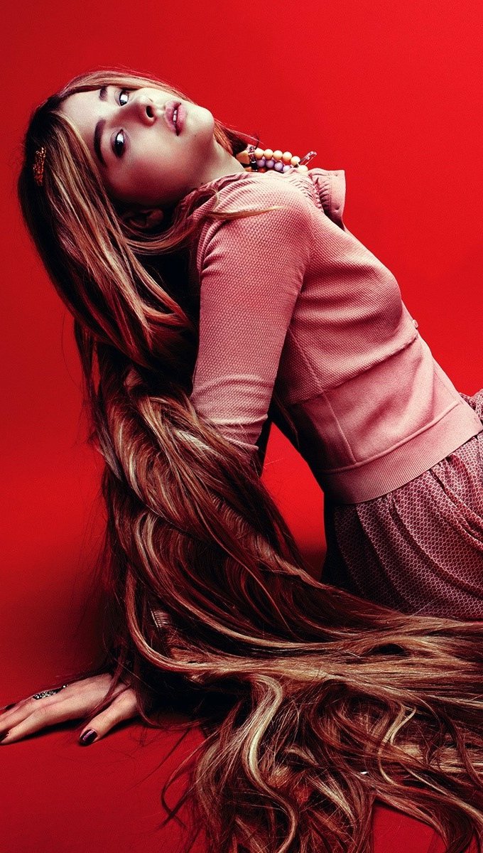 Wallpaper Chloe Moretz with long hair Vertical
