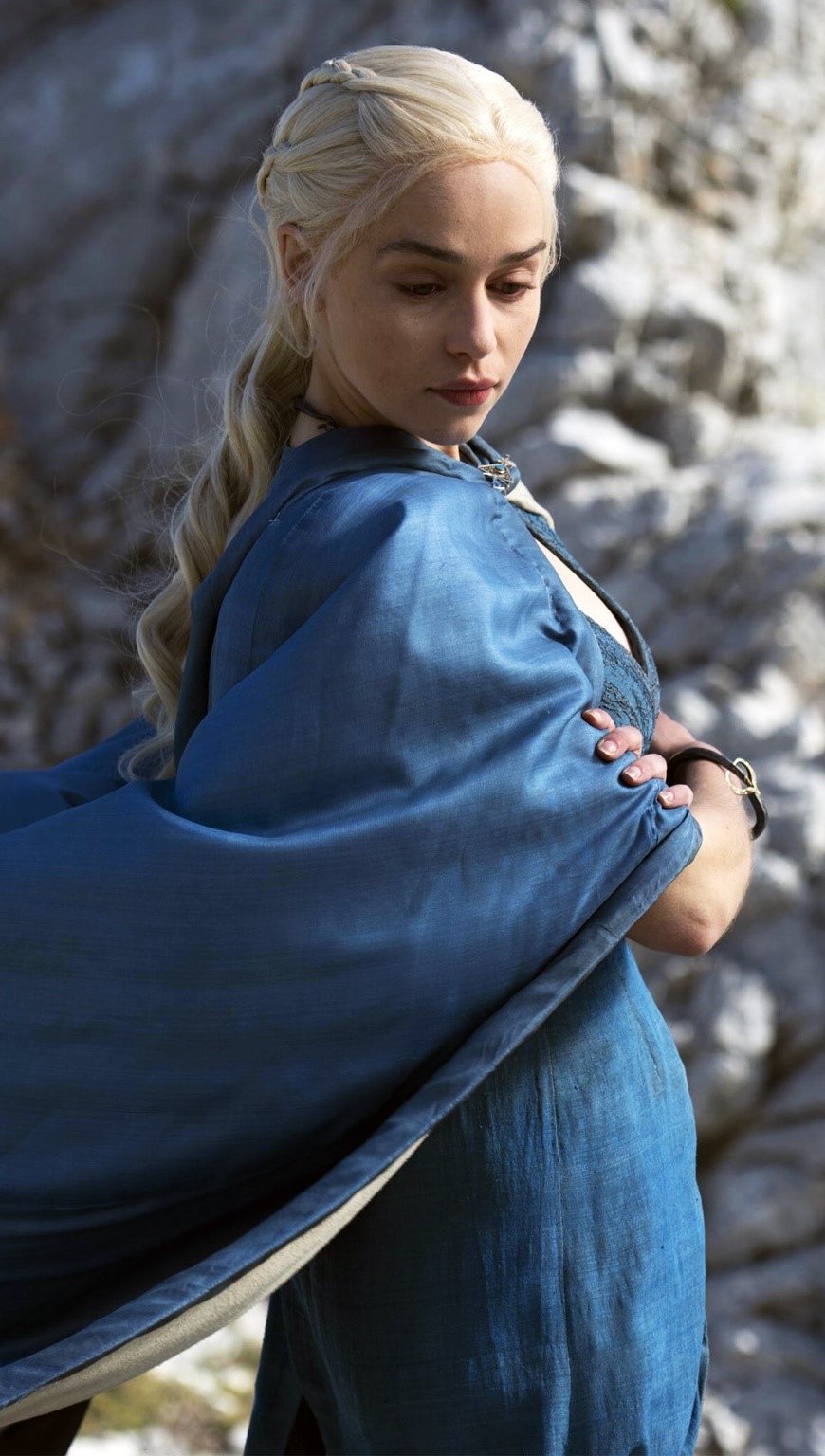 Wallpaper Daenerys Targaryen in Game of Thrones Vertical