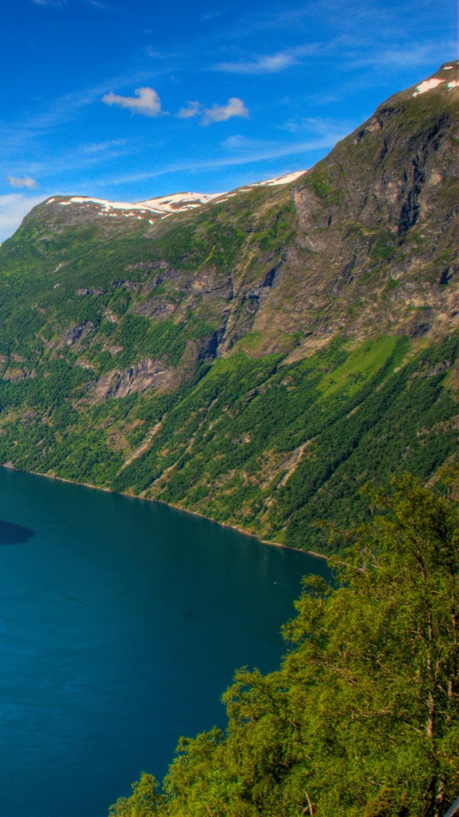 Fondos de pantalla Geirangerfjord Fjord en Noruega Vertical