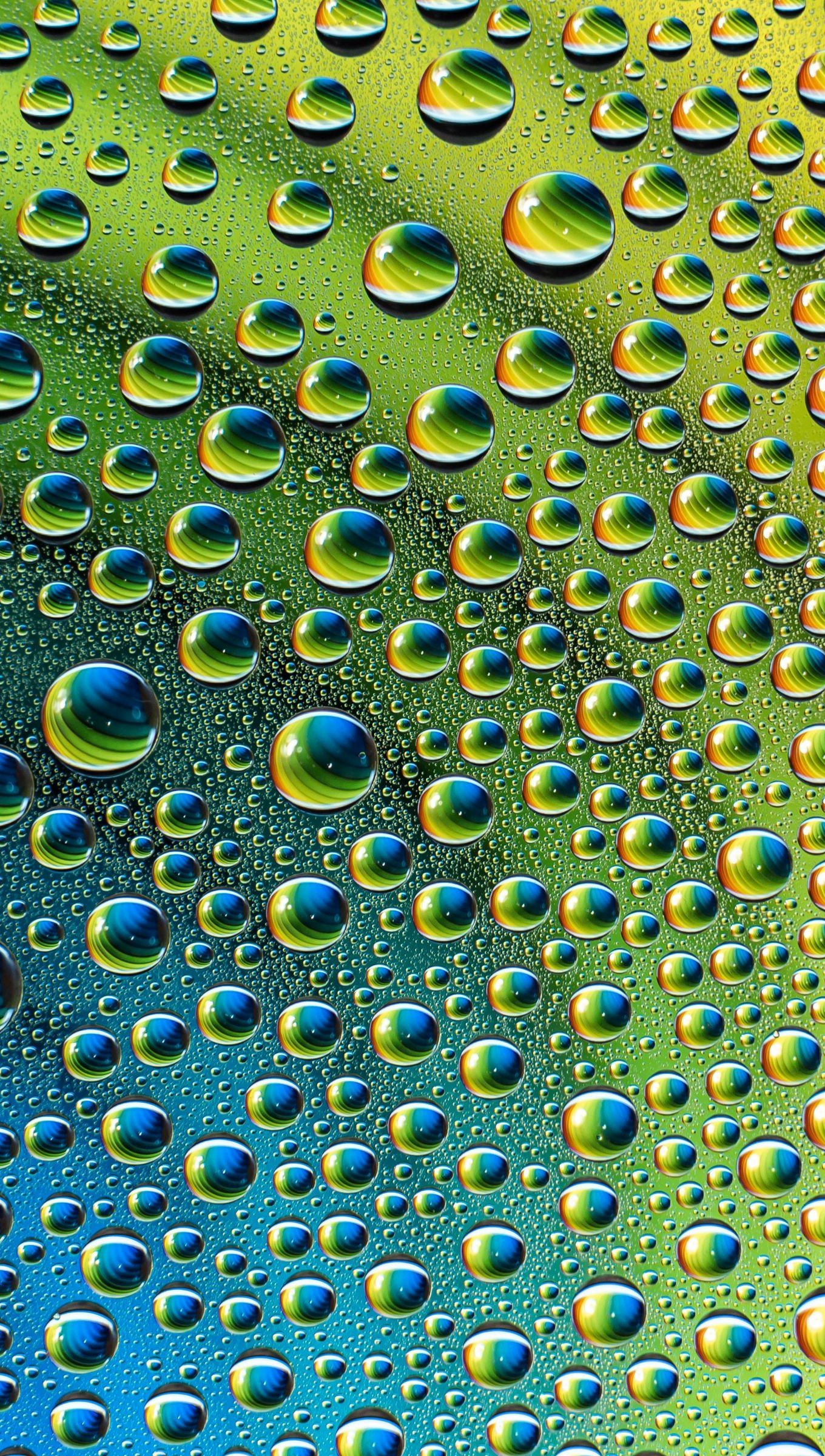 Wallpaper Drops with colored gradient Vertical