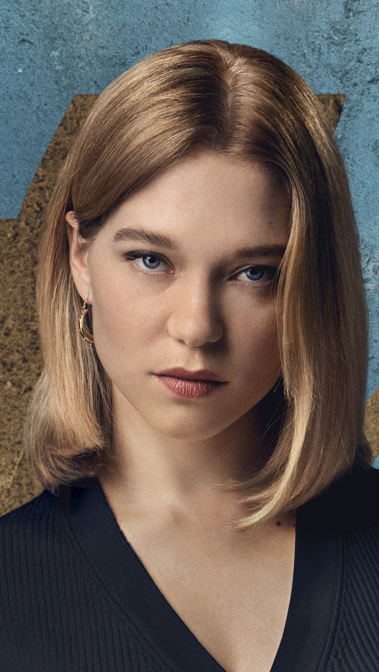 Wallpaper Lea Seydoux in No time to die Vertical