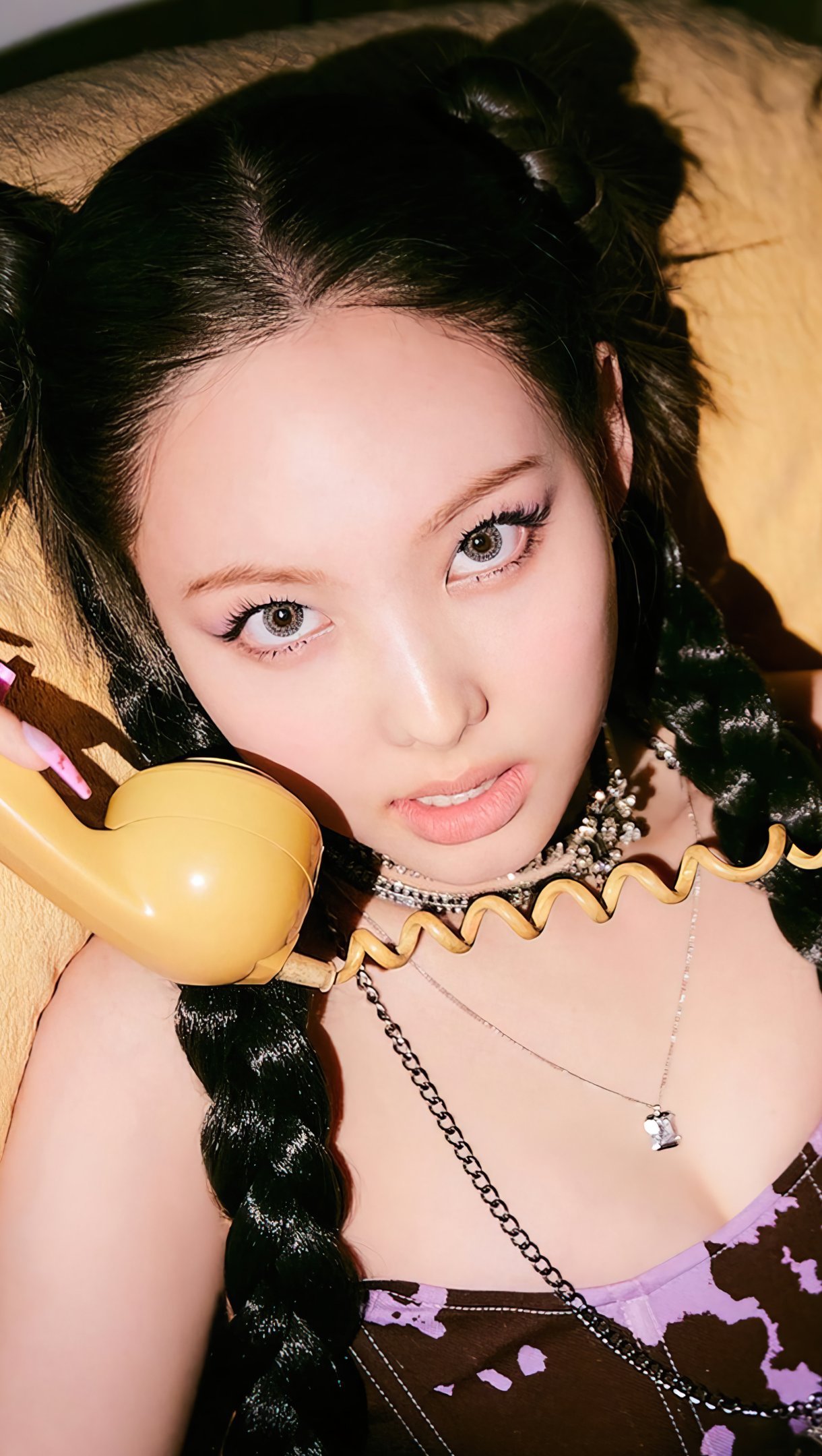 Wallpaper Nayeon from TWICE on the  phone Vertical