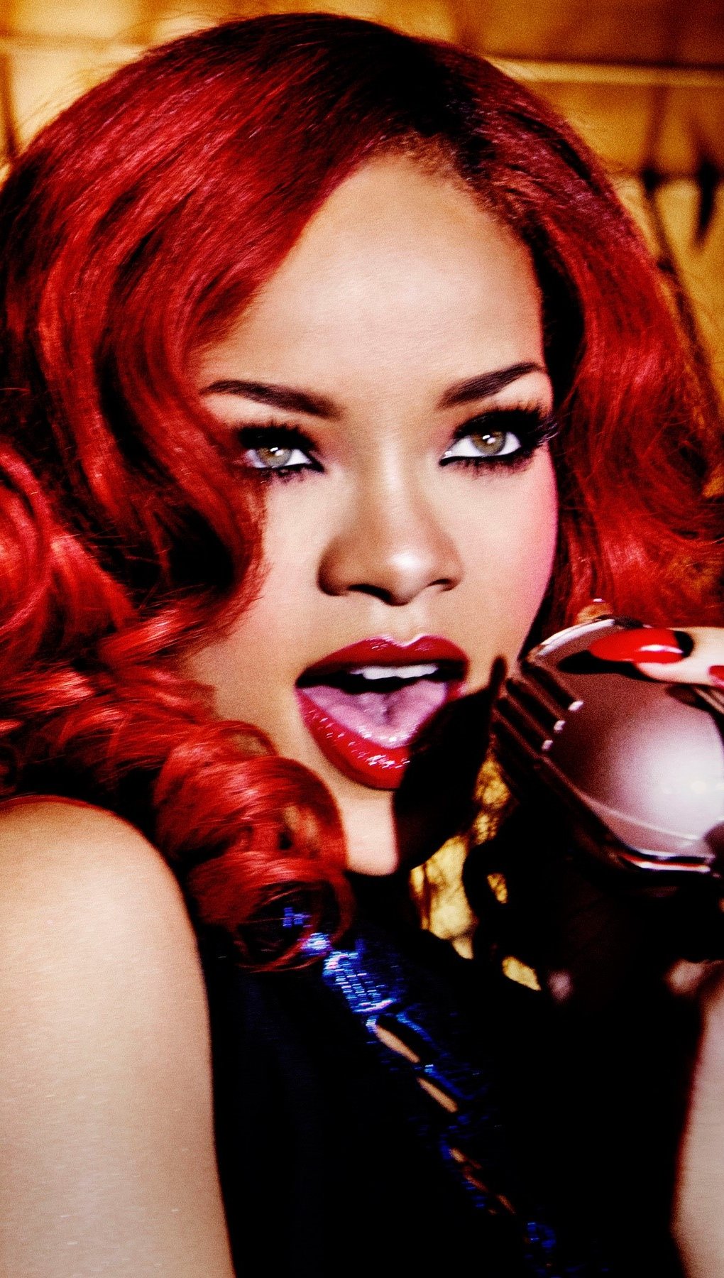 Wallpaper Rihanna redhead Vertical