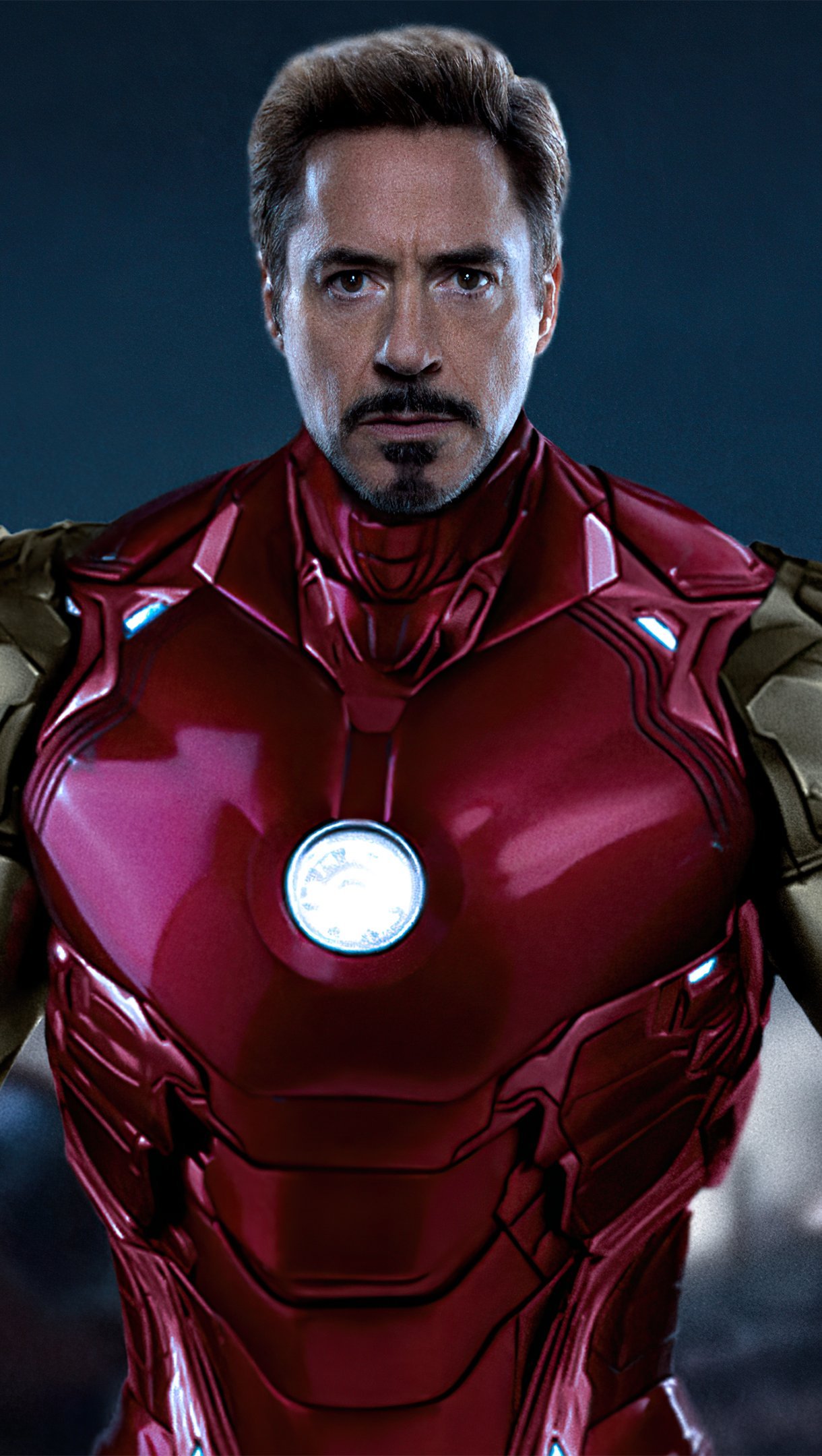 Wallpaper Tony Stark as Iron Man Vertical