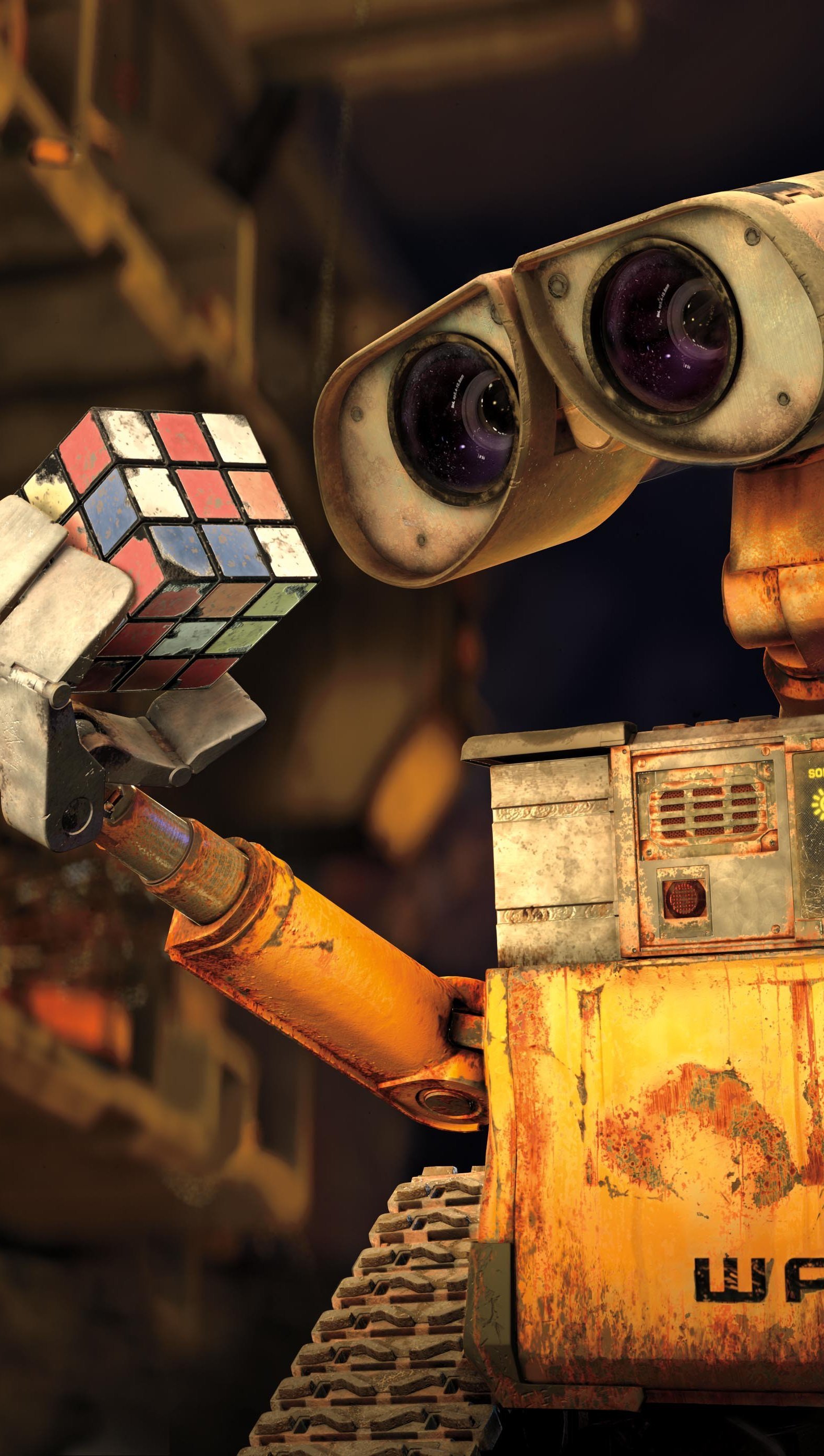Wallpaper Wall E with rubiks cube Vertical